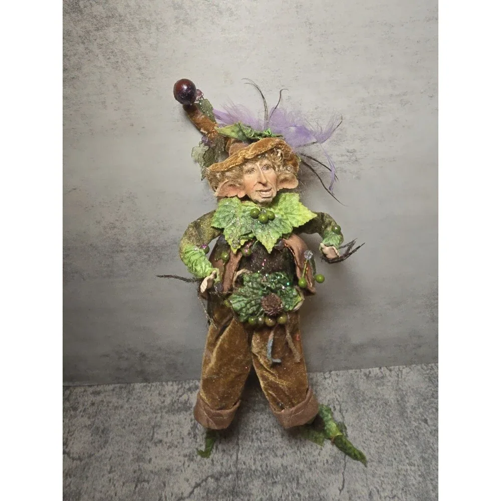 Vintage Woodland Elf Gnome 13 Inches Fairy Pixie Green Bendable